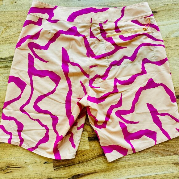 Mens Patagonia Yellow Pink Stretch Hydropeak Gerry Lopez Boardshorts 31 In - Picture 3 of 5